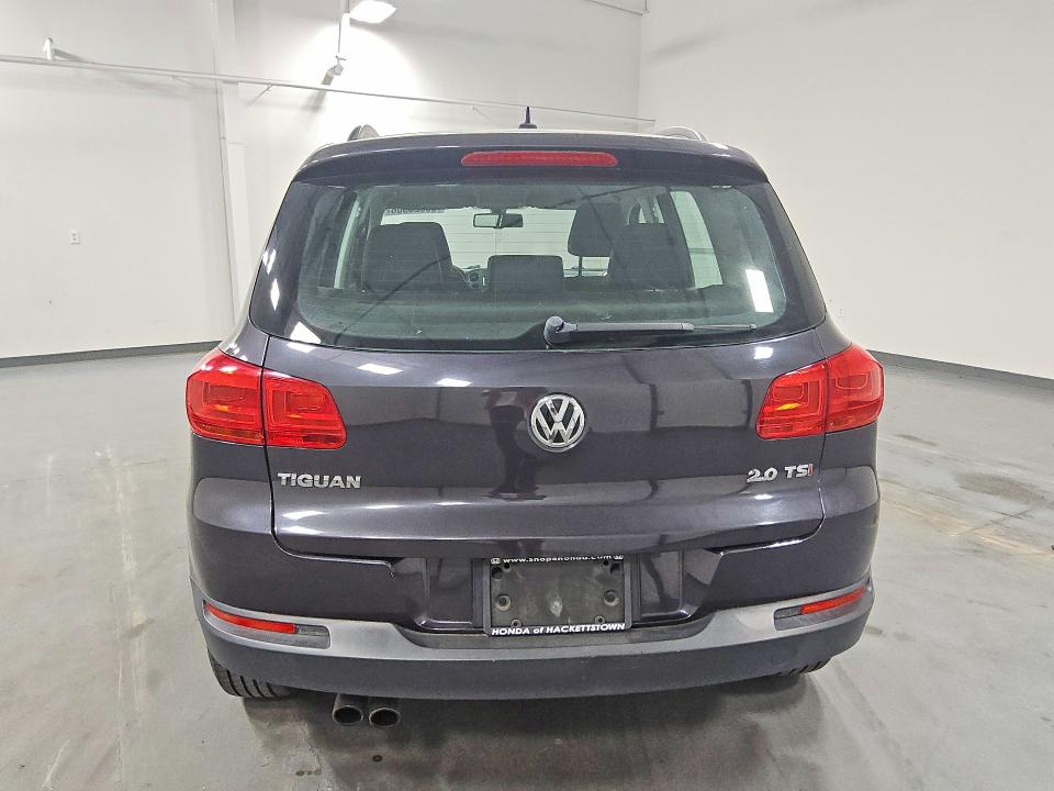 Продажа на аукционе авто 2016 Volkswagen Tiguan, vin: WVGAV7AX0GW546343, номер лота: 60823906