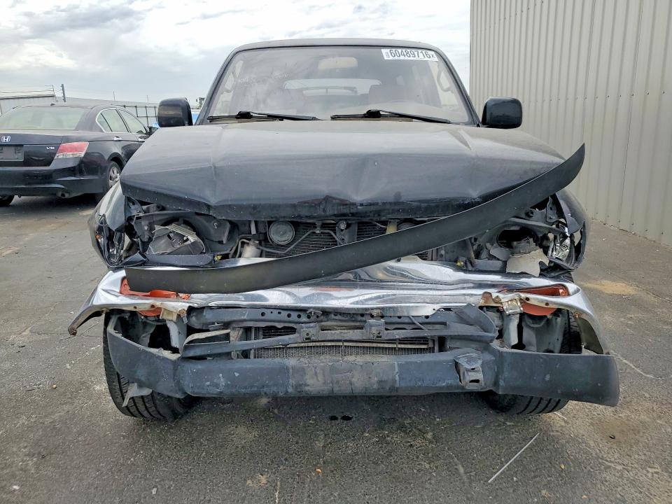 60489716 :رقم المزاد ، JT3GN86R7V0044447 vin ، 1997 Toyota 4runner مزاد بيع