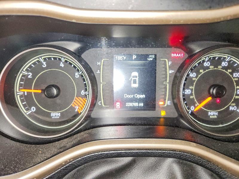 Продажа на аукционе авто 2015 Jeep Cherokee, vin: 1C4PJLAB2FW761003, номер лота: 62614626