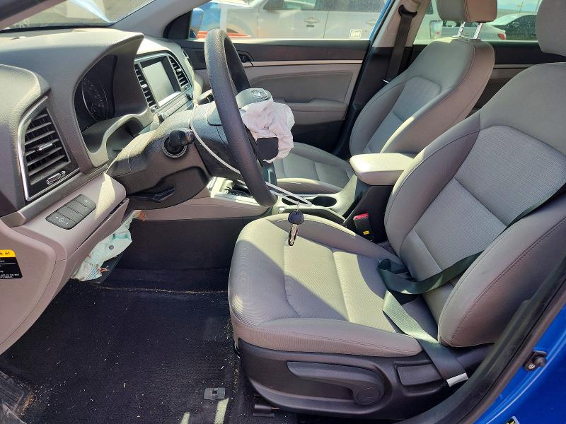 2017 Hyundai Elantra მანქანა იყიდება აუქციონზე, vin: KMHD84LFXHU401721, აუქციონის ნომერი: 61441696