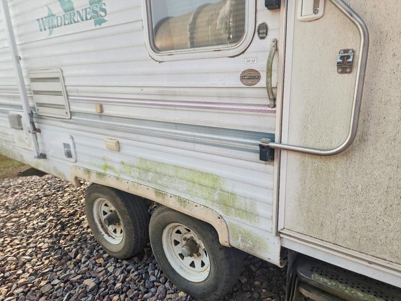 Продажа на аукционе авто 2002 Fleetwood Enterprises (wildner Fleetwood Enterprises Inc. (w, vin: 1ED5J282024092409, номер лота: 63000276