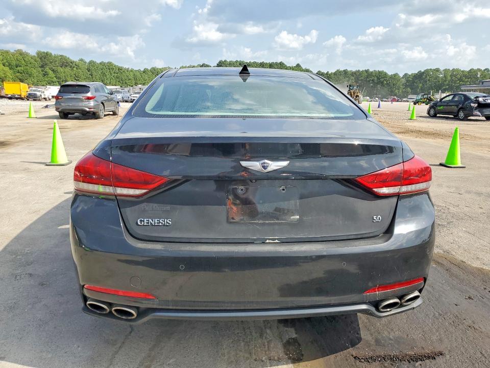 Продаж на аукціоні авто 2015 Hyundai Genesis, vin: KMHGN4JF9FU028533, номер лоту: 61801526