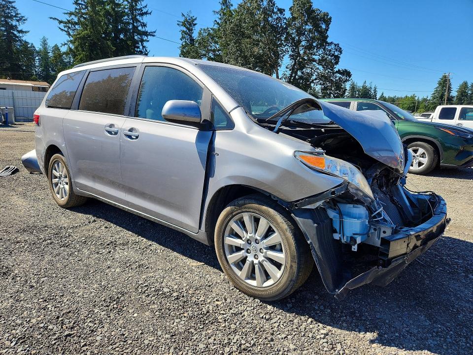 Aukcja sprzedaży 2017 Toyota Sienna, vin: 5TDJZ3DC6HS182179, numer aukcji: 63247866