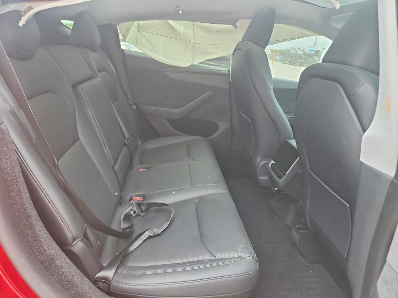 63647076 :رقم المزاد ، 7SAYGDEE3TA470717 vin ، 2026 Tesla Model Y مزاد بيع