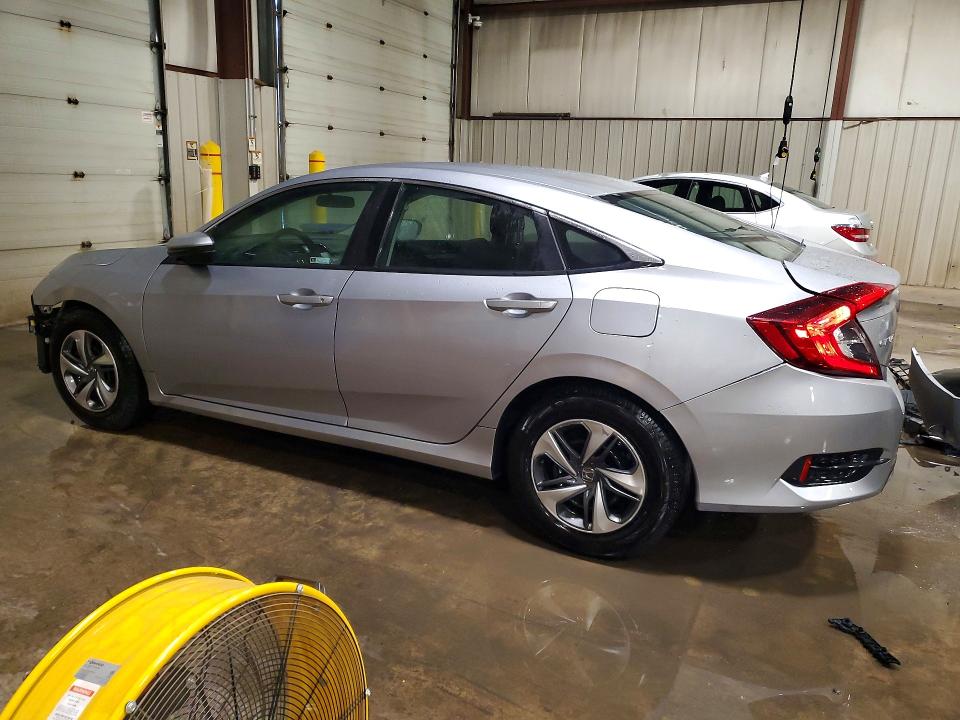 62927946 :رقم المزاد ، 2HGFC2F68KH530077 vin ، 2019 Honda Civic مزاد بيع