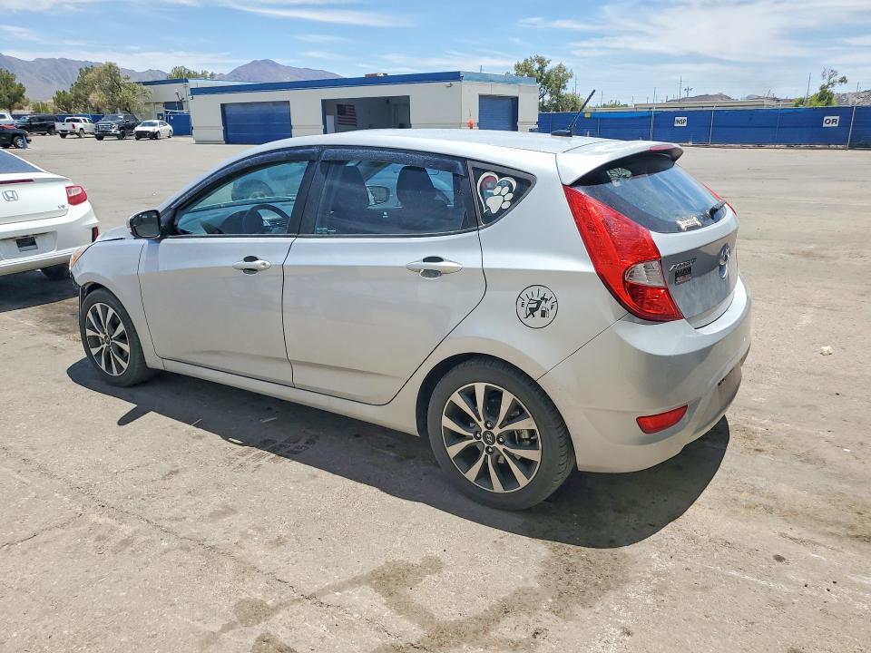 Продаж на аукціоні авто 2015 Hyundai Accent, vin: KMHCU5AE5FU233037, номер лоту: 59318976