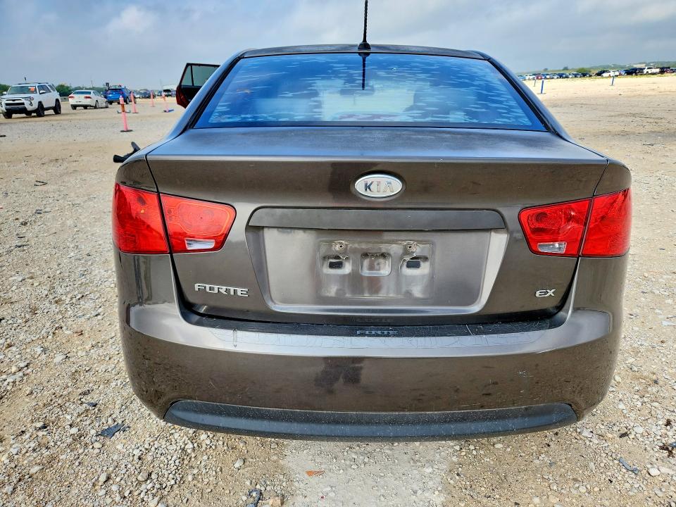 Продажа на аукционе авто 2011 Kia Forte, vin: KNAFU4A27B5465903, номер лота: 62409176