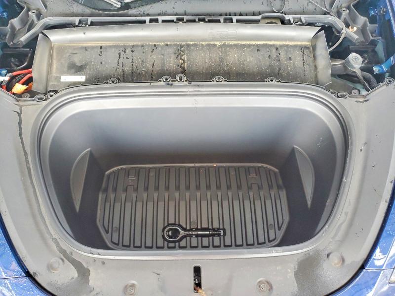 60505986 :رقم المزاد ، 7SAYGDEE9RA266237 vin ، 2024 Tesla Model Y مزاد بيع