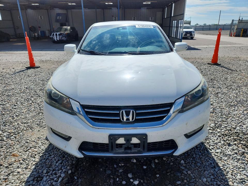 Продажа на аукционе авто 2013 Honda Accord, vin: 1HGCR2F84DA089262, номер лота: 61904056