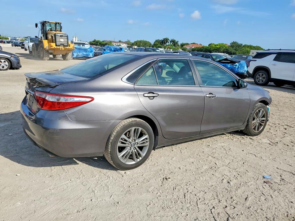 Продаж на аукціоні авто 2015 Toyota Camry, vin: 4T1BF1FK1FU040039, номер лоту: 85624535
