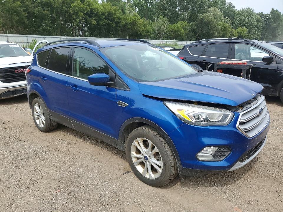 61519456 :رقم المزاد ، 1FMCU9HDXJUD03709 vin ، 2018 Ford Escape مزاد بيع
