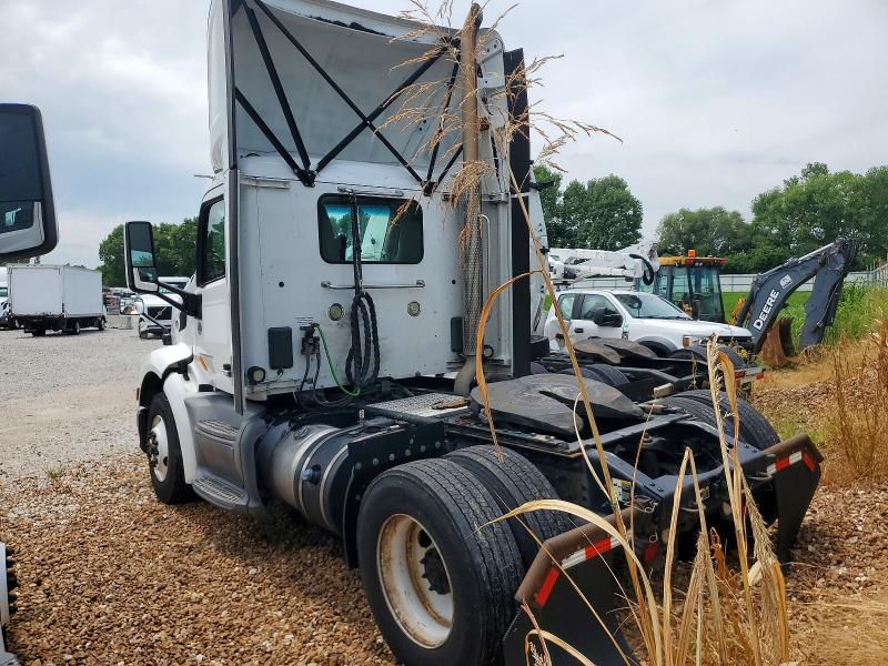 57902036 :رقم المزاد ، 1XPBA48XXJD478367 vin ، 2018 Peterbilt 579 مزاد بيع