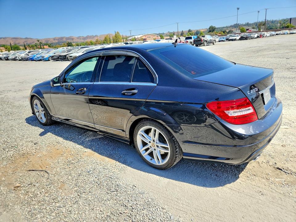 63430986 :رقم المزاد ، WDDGF4HB0DA768464 vin ، 2013 Mercedes-benz C مزاد بيع