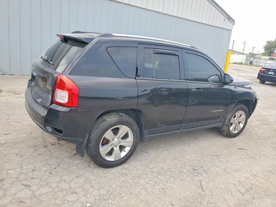 2012 Jeep Compass მანქანა იყიდება აუქციონზე, vin: 1C4NJDEB5CD661914, აუქციონის ნომერი: 62817386