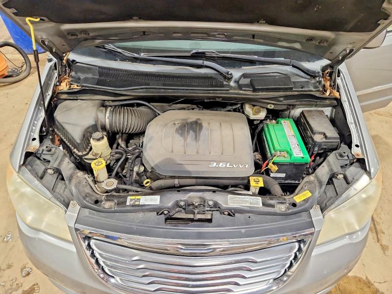 Продаж на аукціоні авто 2014 Chrysler Town & Country, vin: 2C4RC1BG0ER434091, номер лоту: 62123566