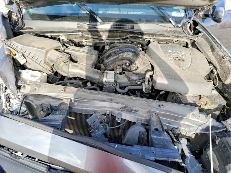 61173876 :رقم المزاد ، 5TFAZ5CN2MX097178 vin ، 2021 Toyota Tacoma مزاد بيع