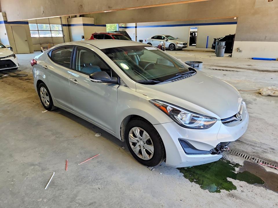 62838396 :رقم المزاد ، 5NPDH4AEXGH670809 vin ، 2016 Hyundai Elantra مزاد بيع