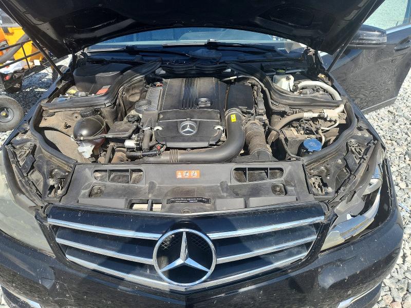 59583646 :رقم المزاد ، WDDGF4HB2EA937711 vin ، 2014 Mercedes-benz C مزاد بيع