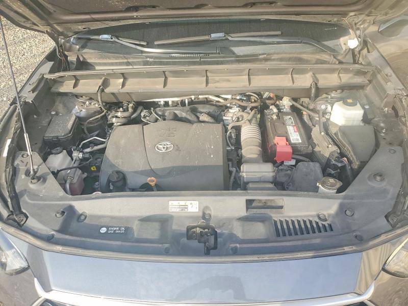61197346 :رقم المزاد ، 5TDGZRAH0MS051353 vin ، 2021 Toyota Highlander مزاد بيع
