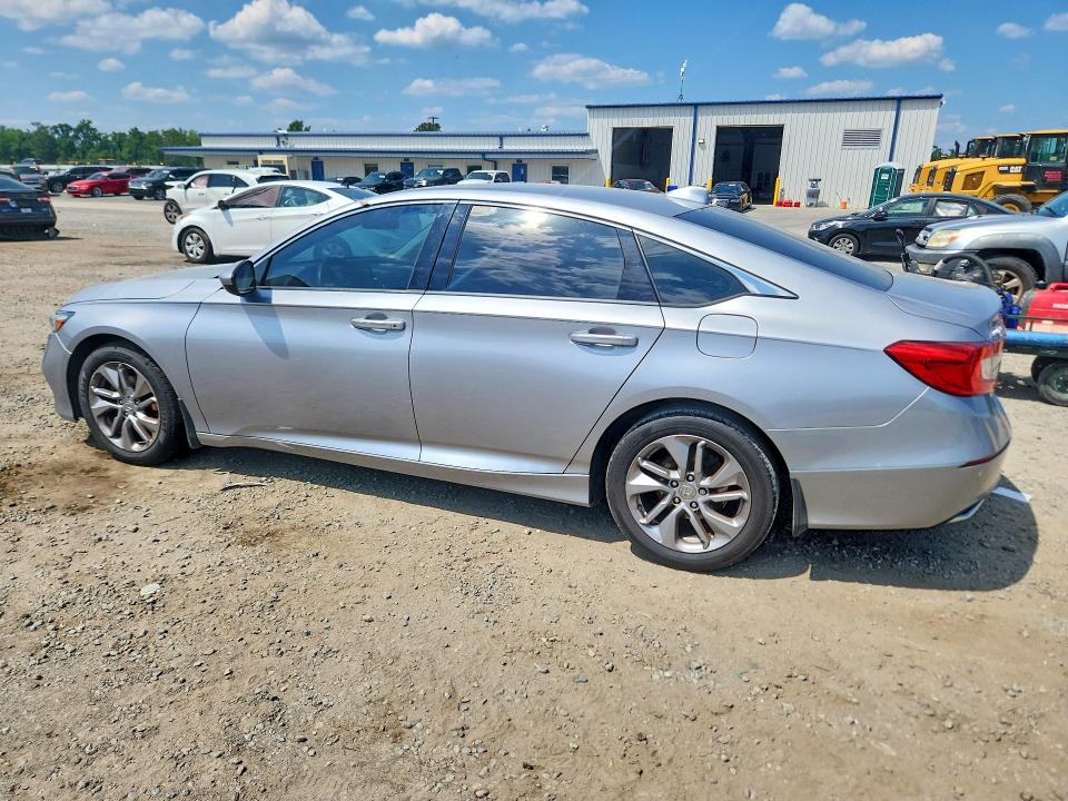 Продажа на аукционе авто 2018 Honda Accord, vin: 1HGCV1F18JA040831, номер лота: 61396386