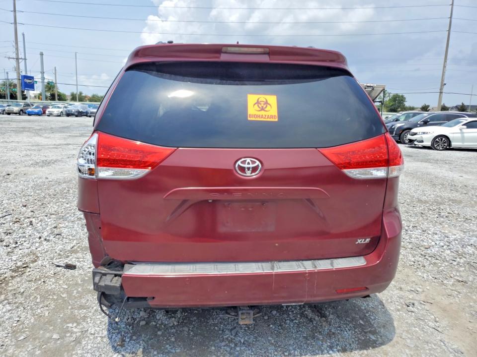 Продажа на аукционе авто 2011 Toyota Sienna, vin: 5TDYK3DC2BS068321, номер лота: 62823016