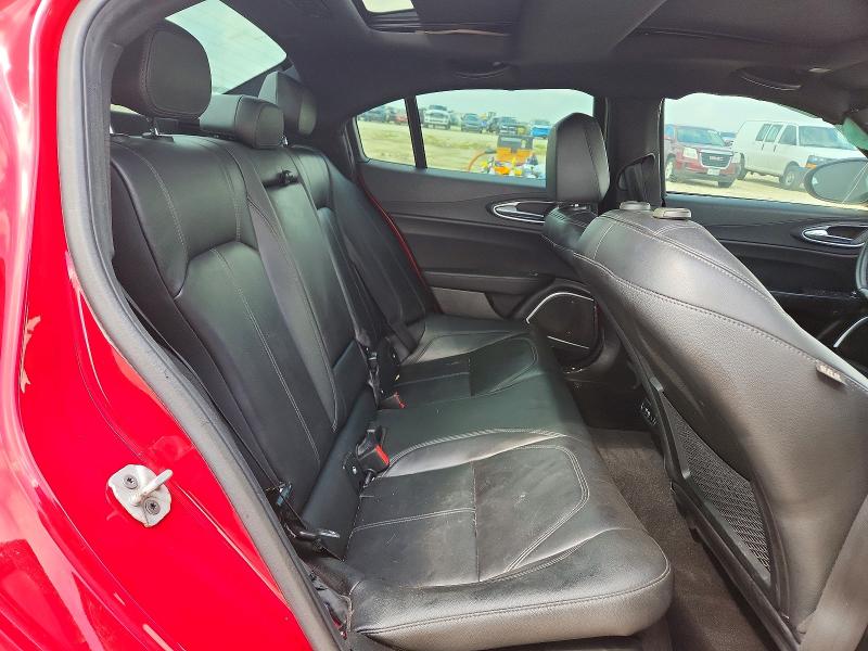 Продаж на аукціоні авто 2023 Alfa Romeo Giulia, vin: ZARFAMAN1P7670527, номер лоту: 61976666