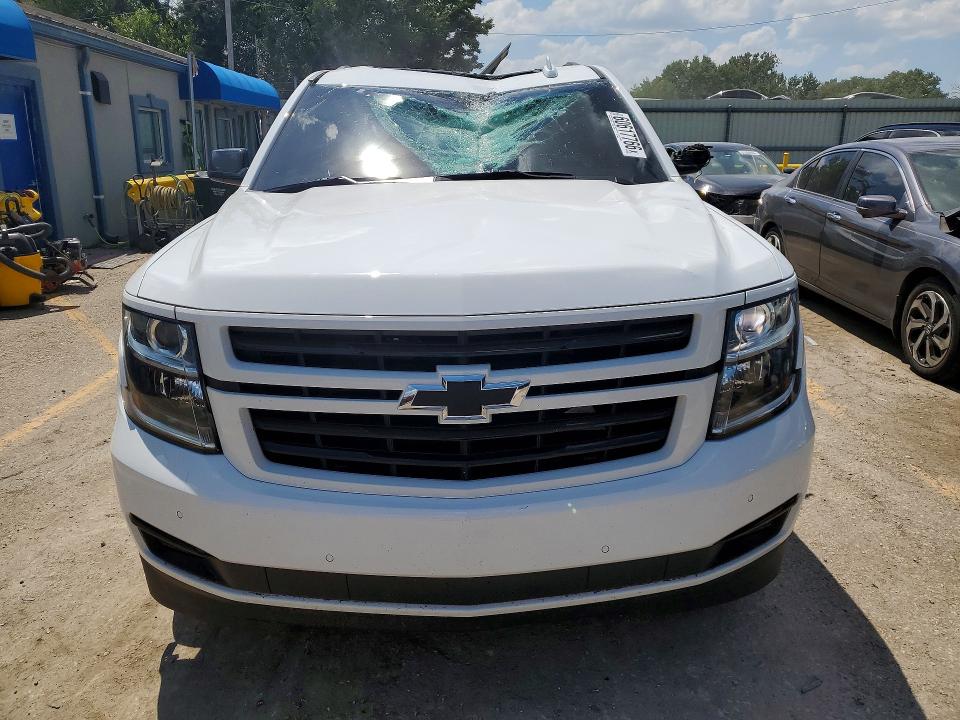 Продаж на аукціоні авто 2018 Chevrolet Tahoe, vin: 1GNSKCKJ8JR304692, номер лоту: 60617766