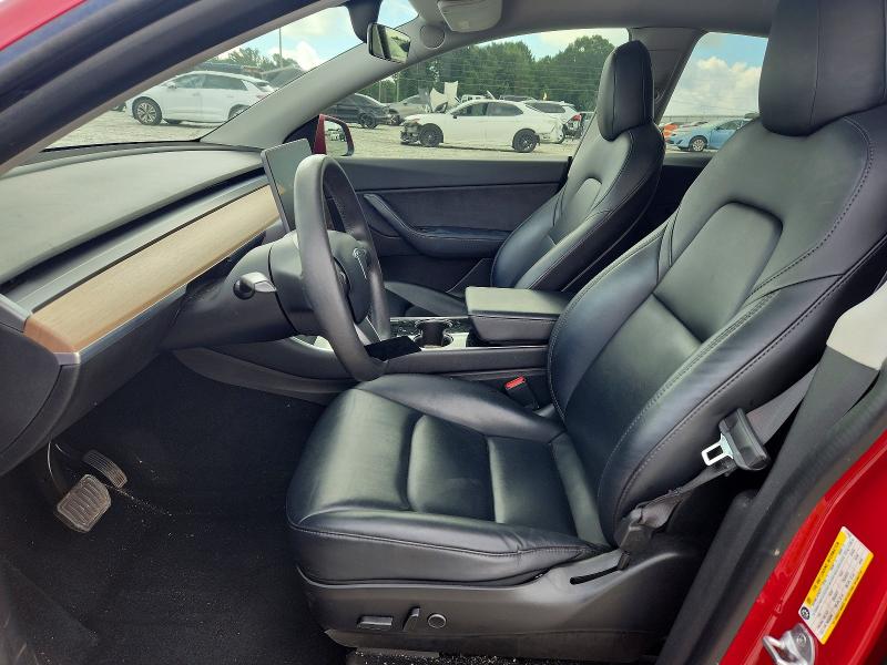 60842486 :رقم المزاد ، 5YJYGDEE6MF117955 vin ، 2021 Tesla Model Y مزاد بيع