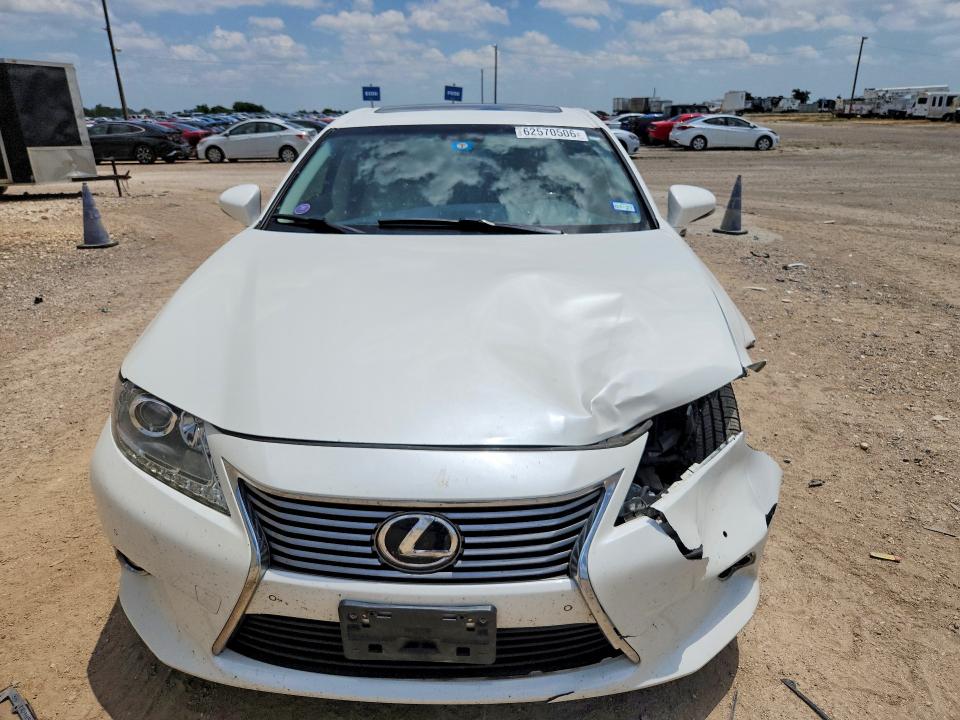 62570506 :رقم المزاد ، JTHBK1GG8F2152020 vin ، 2015 Lexus Es مزاد بيع