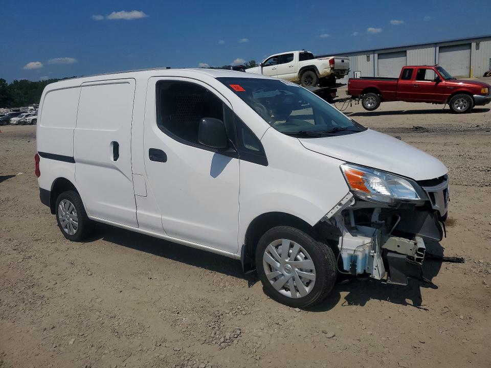 85613735 :رقم المزاد ، 3N6CM0KN8JK693367 vin ، 2018 Nissan Nv200 مزاد بيع