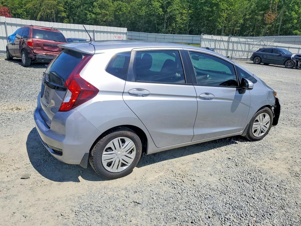 61247716 :رقم المزاد ، 3HGGK5H46LM710990 vin ، 2020 Honda Fit مزاد بيع