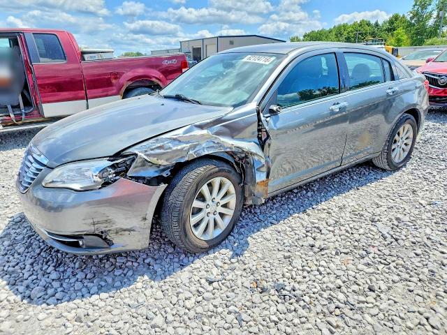 2013 Chrysler 200 მანქანა იყიდება აუქციონზე, vin: 1C3CCBCG4DN706636, აუქციონის ნომერი: 62124716