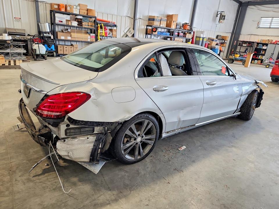 Продажа на аукционе авто 2015 Mercedes-benz C, vin: 55SWF4JB9FU056981, номер лота: 59783896