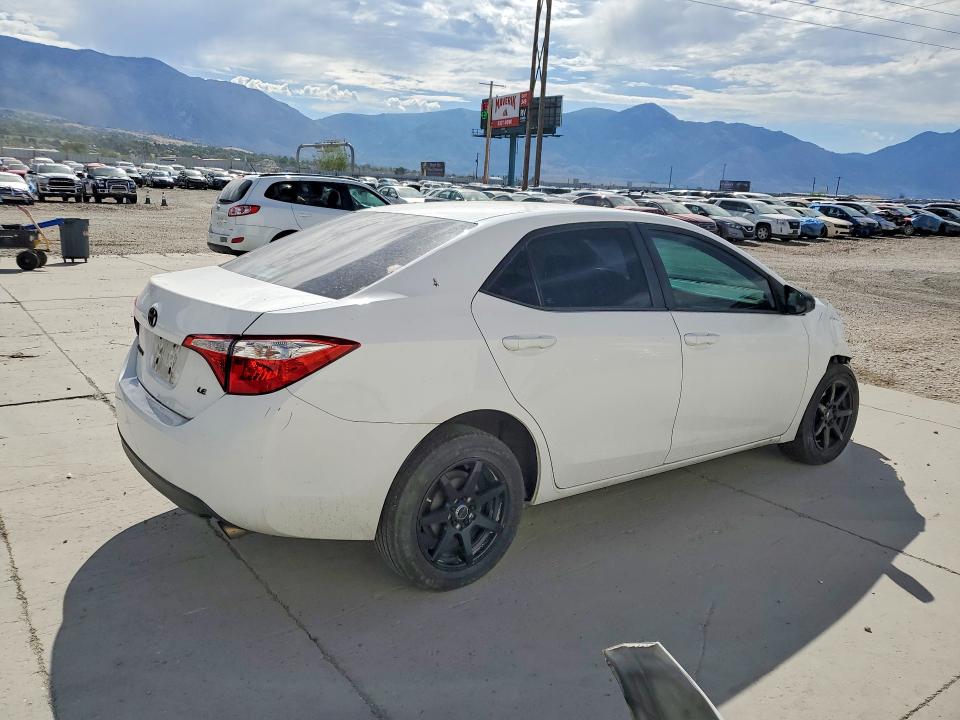 60086806 :رقم المزاد ، 2T1BURHE3GC677142 vin ، 2016 Toyota Corolla مزاد بيع