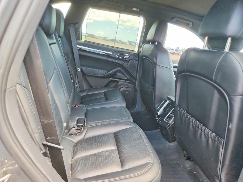 Продажа на аукционе авто 2016 Porsche Cayenne, vin: WP1AA2A22GLA02868, номер лота: 61017486