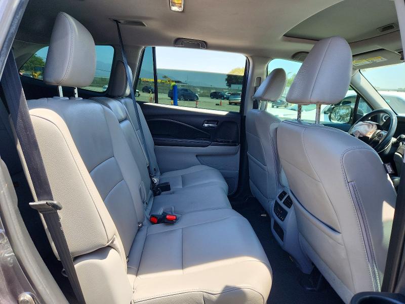Продажа на аукционе авто 2017 Honda Pilot, vin: 5FNYF5H79HB033091, номер лота: 62790396