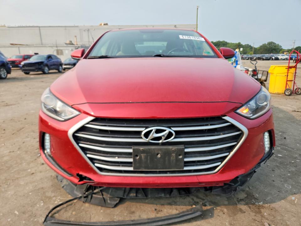 Продажа на аукционе авто 2018 Hyundai Elantra, vin: 5NPD84LF0JH341663, номер лота: 61361896