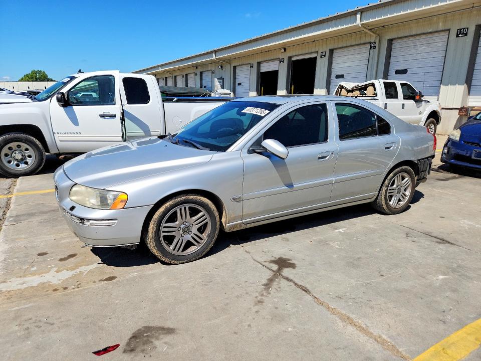 2006 Volvo S60 მანქანა იყიდება აუქციონზე, vin: YV1RS592562508555, აუქციონის ნომერი: 60371206