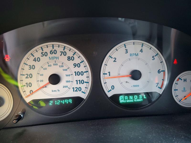 60843666 :رقم المزاد ، 2A4GP54L57R305841 vin ، 2007 Chrysler Town & Country مزاد بيع