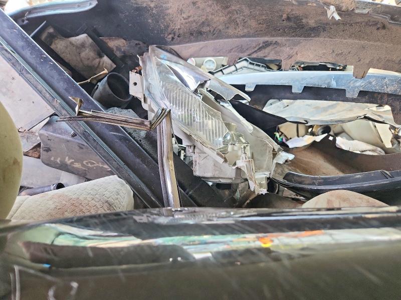 62329476 :رقم المزاد ، 4T1BF3EK3BU197840 vin ، 2011 Toyota Camry مزاد بيع