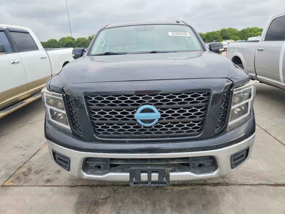 62380346 :رقم المزاد ، 1N6AA1EK9KN510223 vin ، 2019 Nissan Titan مزاد بيع