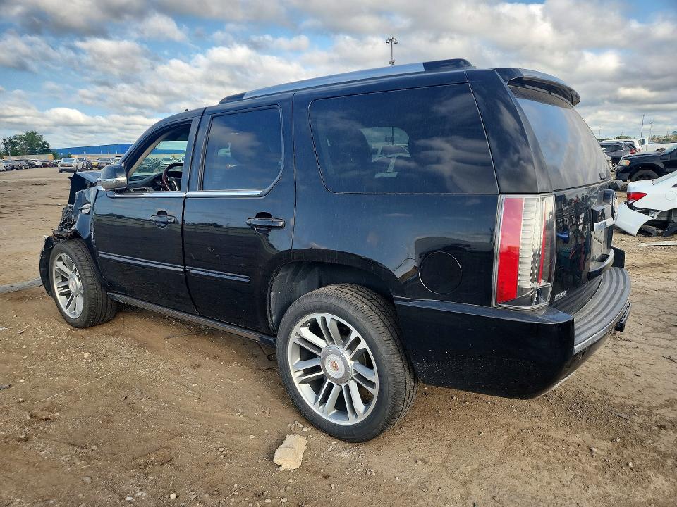 2012 Cadillac Escalade მანქანა იყიდება აუქციონზე, vin: 1GYS4CEF1CR292117, აუქციონის ნომერი: 60573736