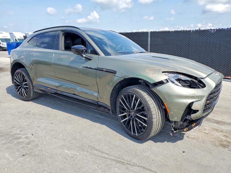 2025 Aston Martin Dbx მანქანა იყიდება აუქციონზე, vin: SD7VUJDW0STV12390, აუქციონის ნომერი: 61818026