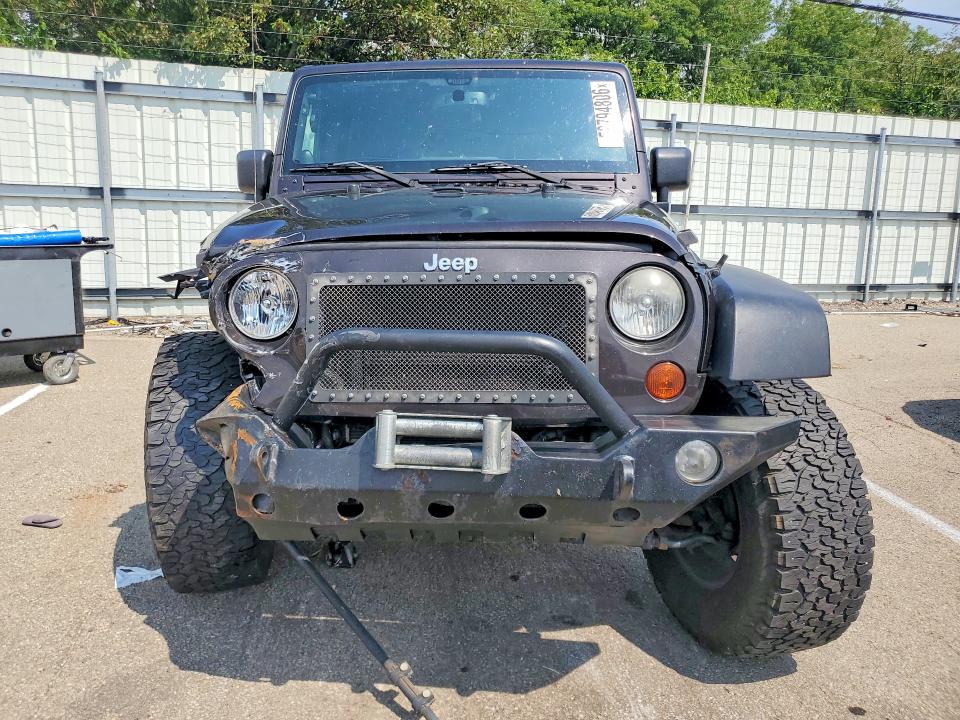 59794806 :رقم المزاد ، 1C4HJWDG7DL682275 vin ، 2013 Jeep Wrangler Unlimited مزاد بيع