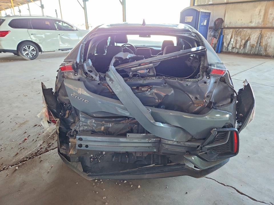 2020 Honda Civic მანქანა იყიდება აუქციონზე, vin: SHHFK7H61LU218877, აუქციონის ნომერი: 61987776