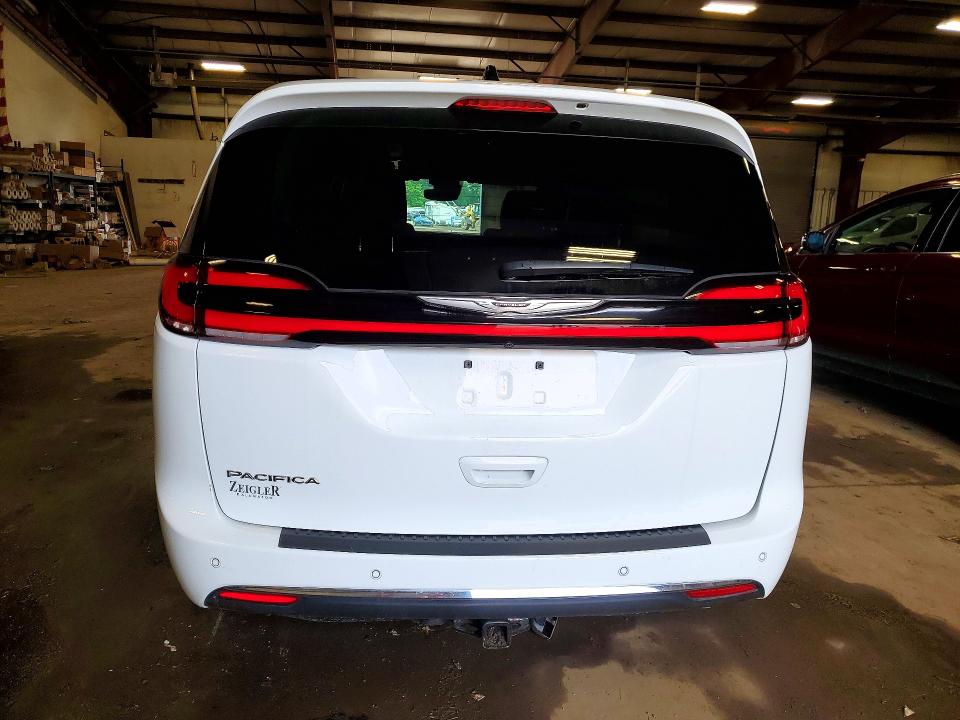 Продажа на аукционе авто 2024 Chrysler Pacifica, vin: 2C4RC1BG2RR152833, номер лота: 61323946