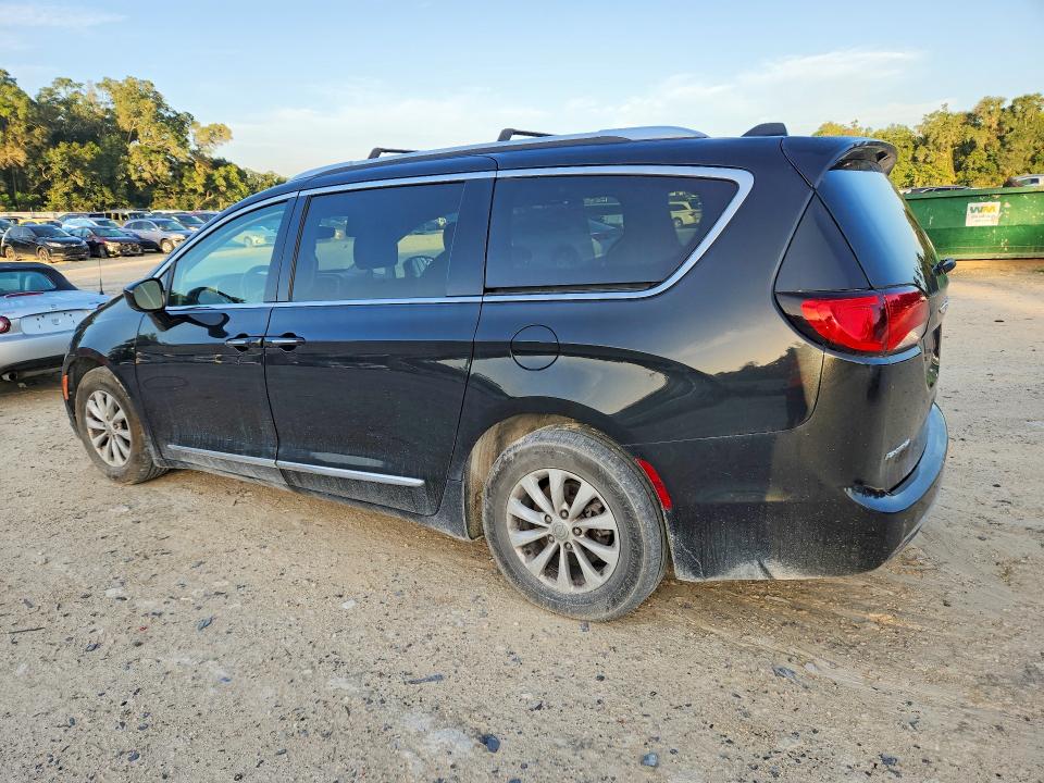 Продажа на аукционе авто 2019 Chrysler Pacifica, vin: 2C4RC1BG1KR650950, номер лота: 62064016