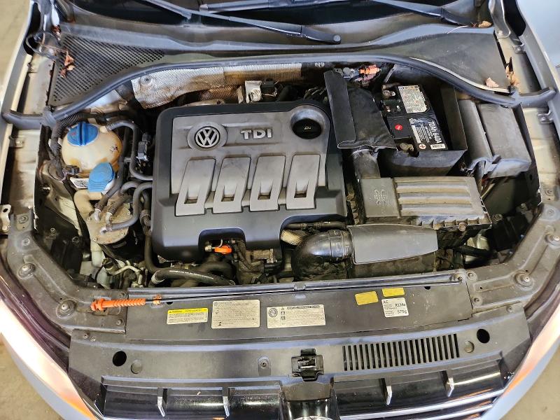 62695246 :رقم المزاد ، 1VWBN7A34DC029160 vin ، 2013 Volkswagen Passat مزاد بيع