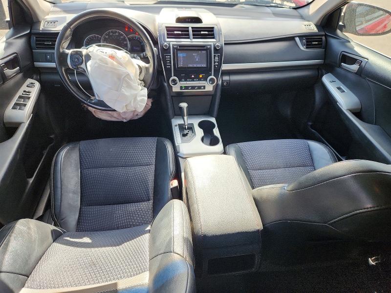 63024086 :رقم المزاد ، 4T1BF1FK3EU817044 vin ، 2014 Toyota Camry مزاد بيع