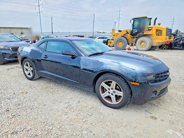 62668946 :رقم المزاد ، 2G1FA1E32D9163785 vin ، 2013 Chevrolet Camaro مزاد بيع